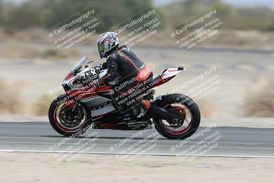media/May-05-2025-Moto Forza (Mon) [[3c1838c5e5]]/2-B Group/Session 3 (Panning Test Turn 14 Inside)/